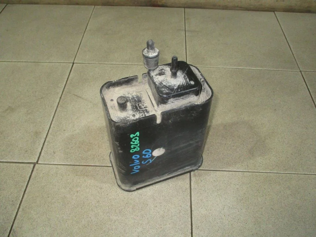 Абсорбер фильтр угольный Volvo S60 1 P24