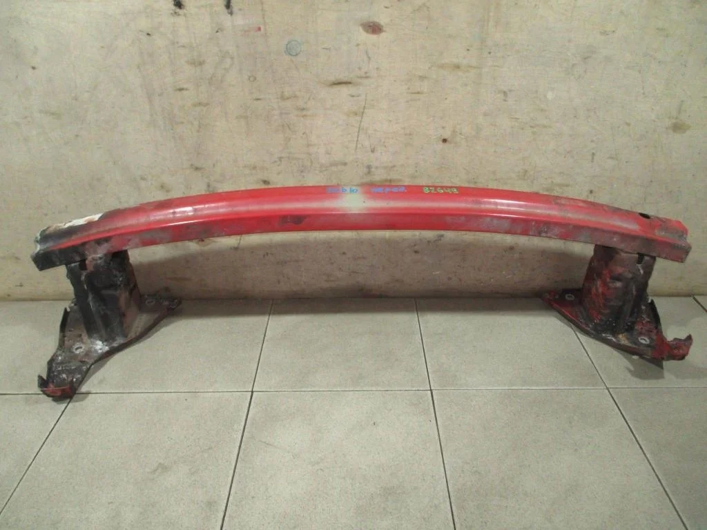 Усилитель переднего бампера Fiat Doblo 2008 223