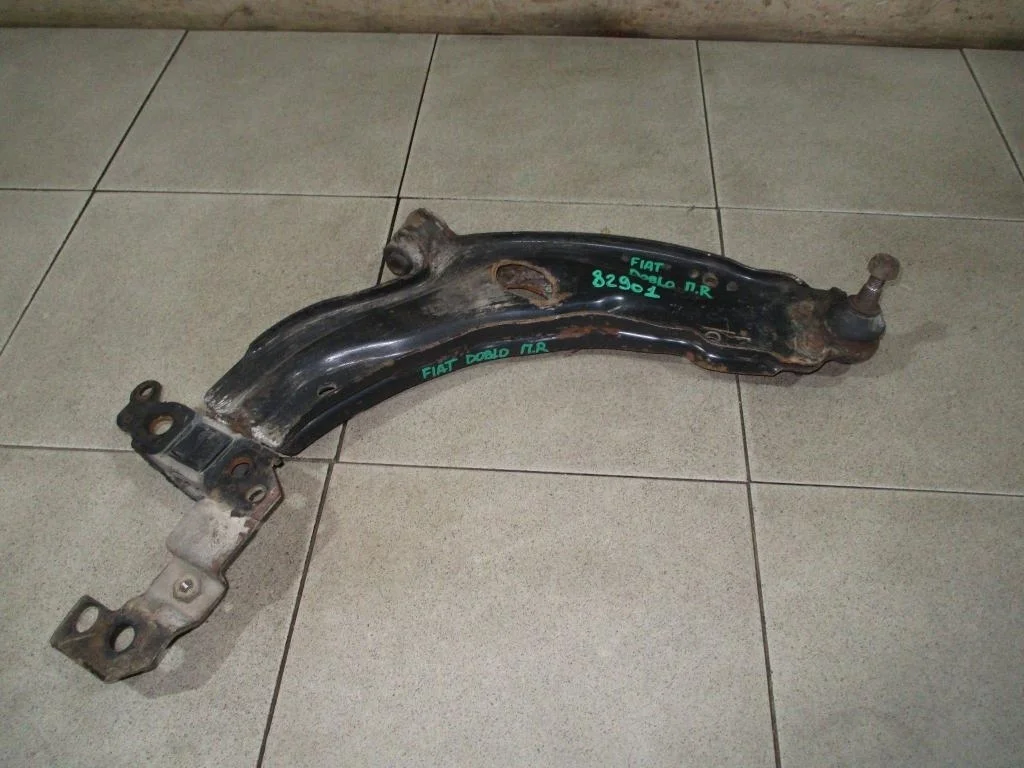 Рычаг передний правый Fiat Doblo 2008 223