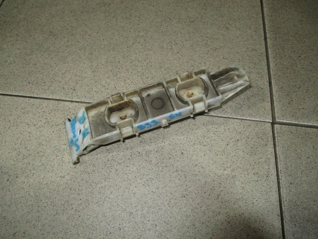 Кронштейн переднего бампера Suzuki Grand Vitara 2007 JT