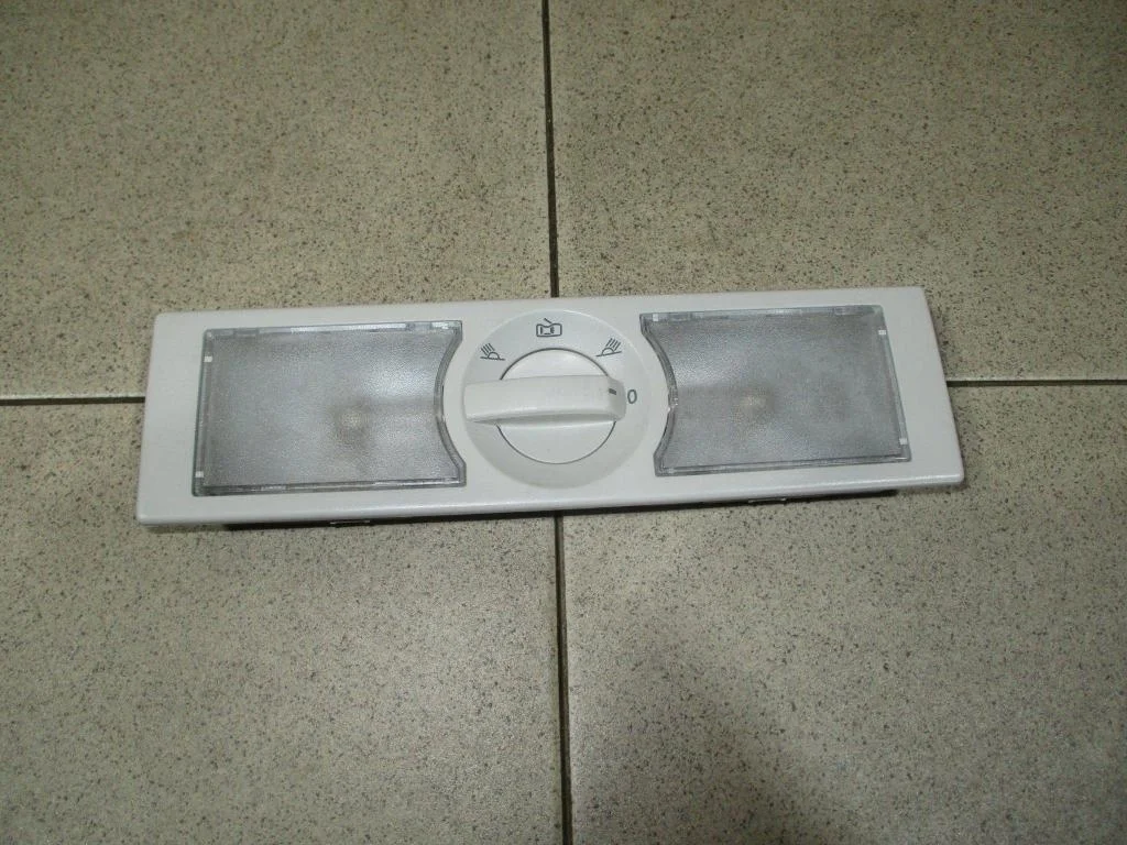 Плафон салонный Volkswagen Jetta 2013 A6