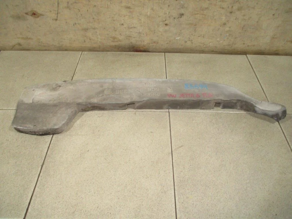 Пыльник крыла Volkswagen Jetta 2013 A6
