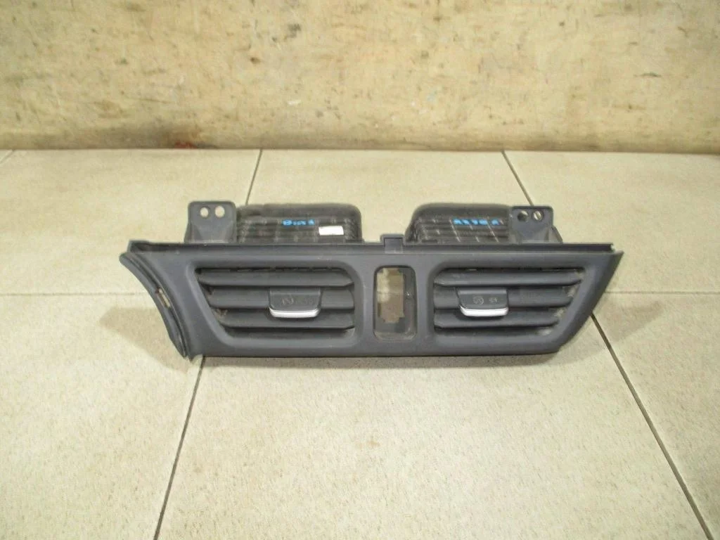 Дефлектор воздушный Kia RIO 3 UB, QB