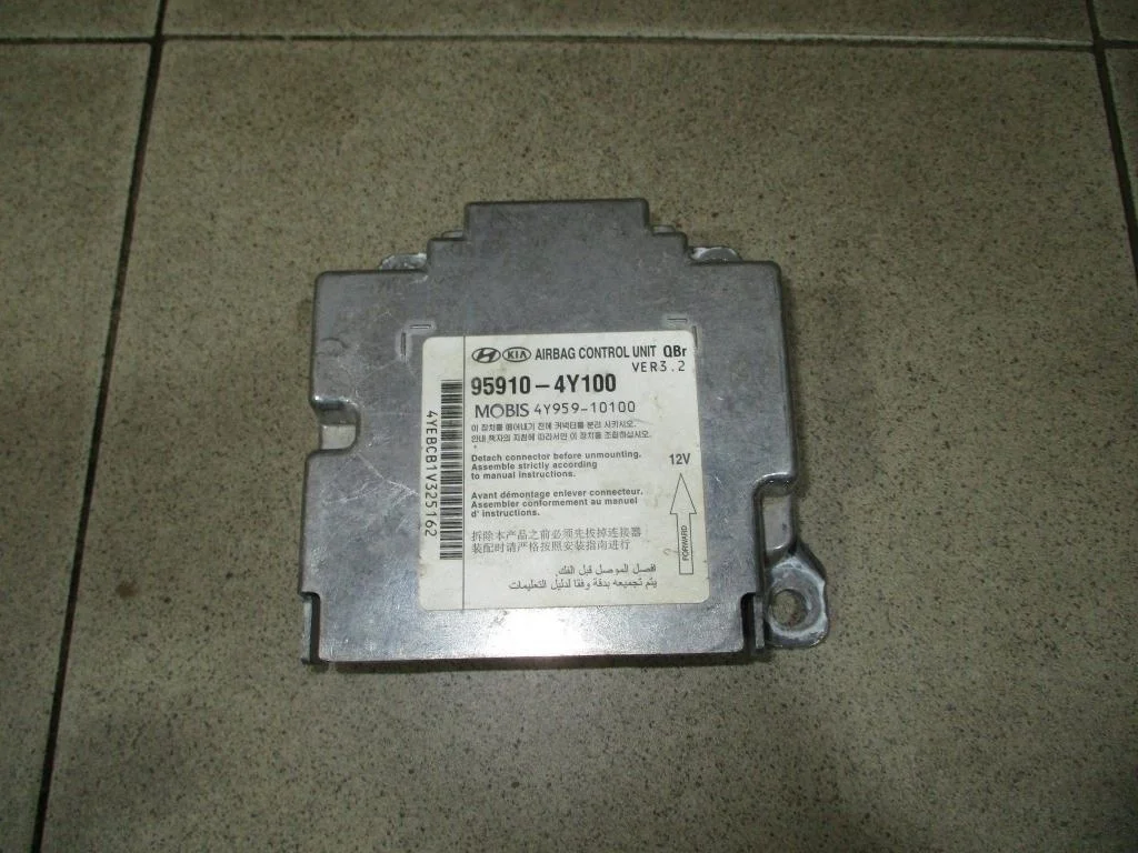 Блок управления air bag Kia RIO 3 UB, QB