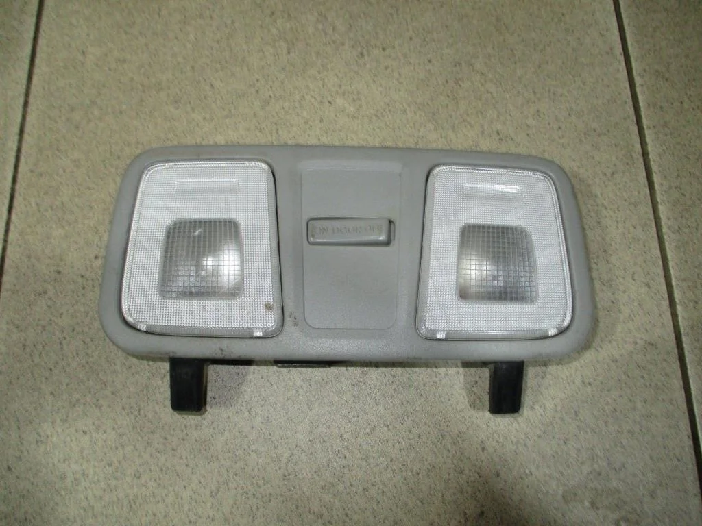 Плафон салонный Kia RIO 3 UB, QB