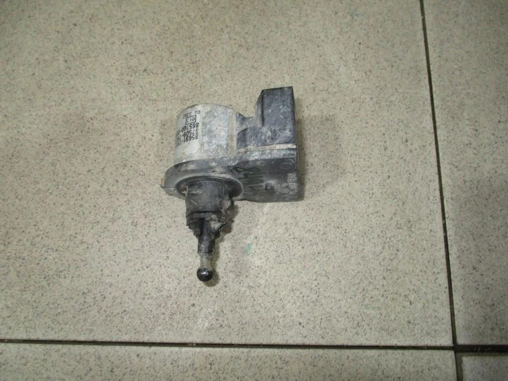 Моторчик корректора фары Toyota Land Cruiser Prado 2010 J150