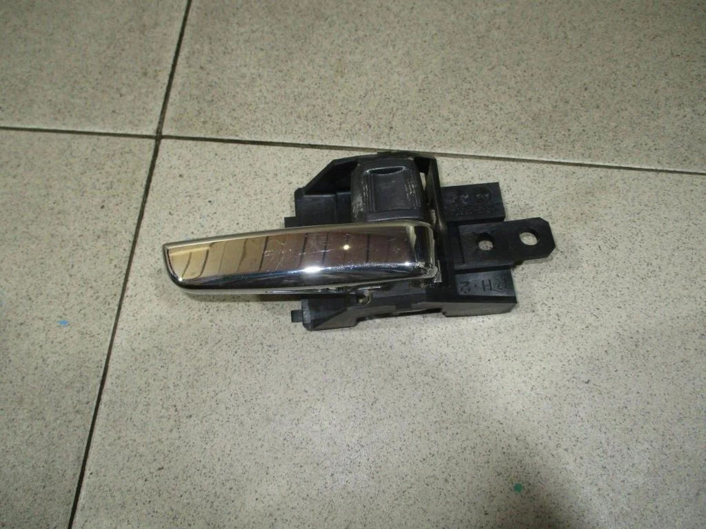 Ручка двери внутренняя правая Mitsubishi ASX