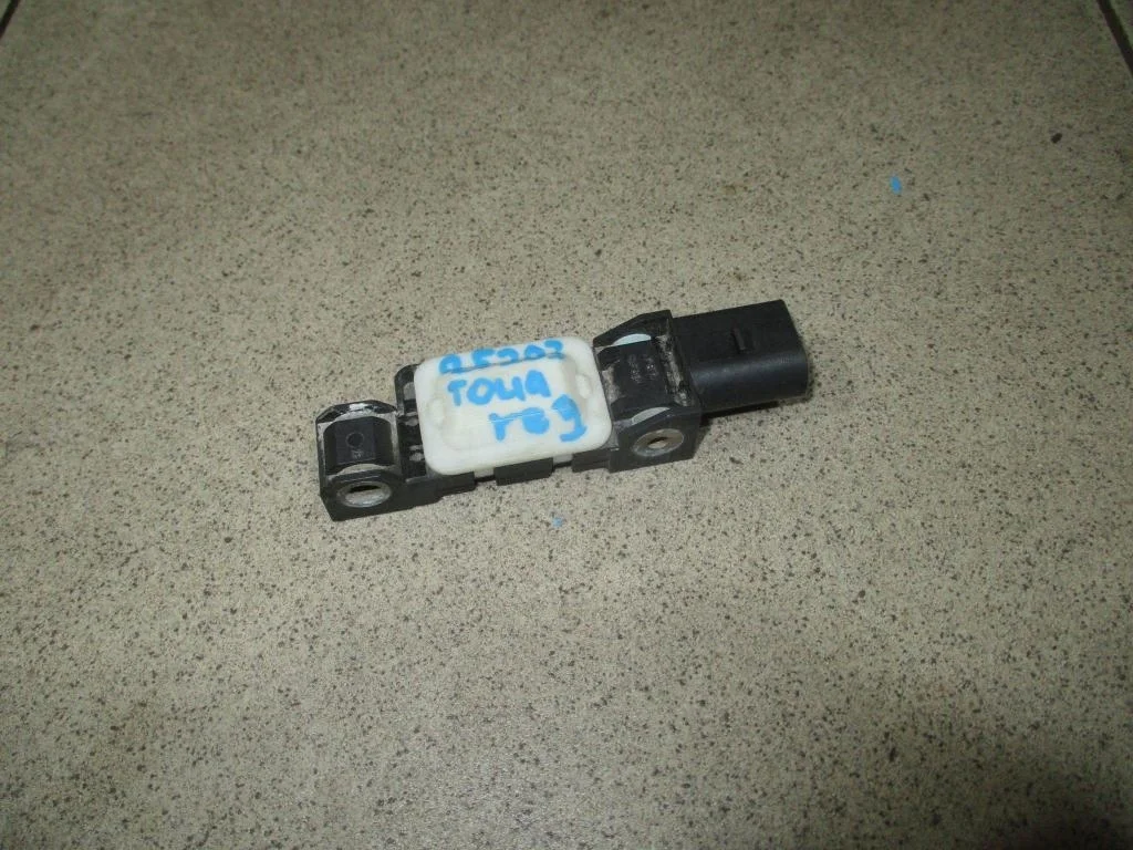Датчик air bag Volkswagen Touareg 1 GP