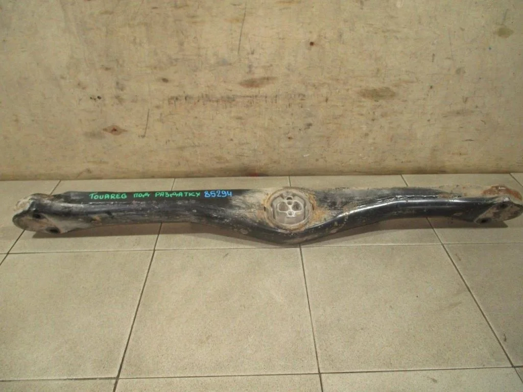 Опора кпп Volkswagen Touareg 1 GP