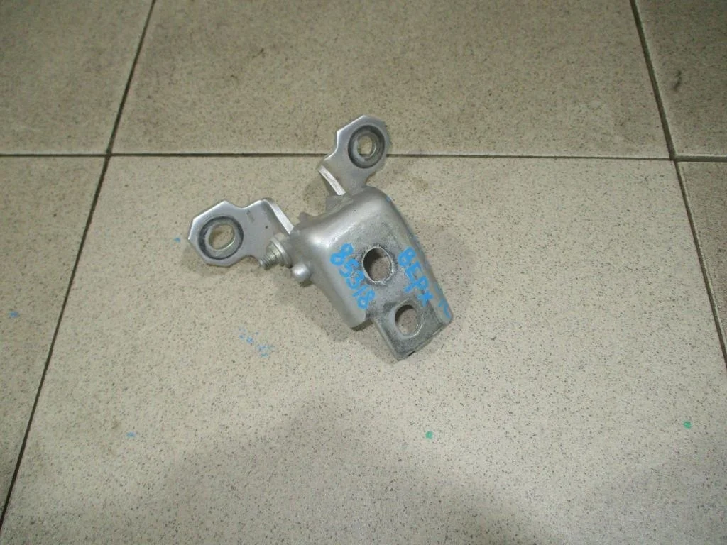 Петля двери задней левой верхняя Renault Fluence