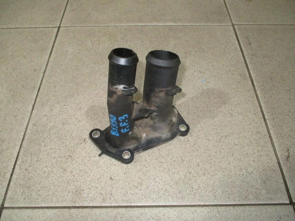 Крышка термостата Ford Focus 3