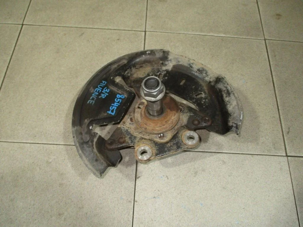 Цапфа Renault Fluence