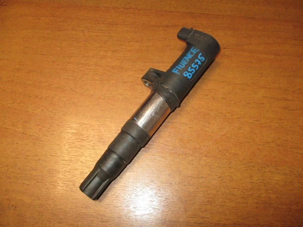 Катушка зажигания Renault Fluence