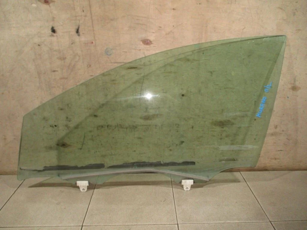 Стекло двери передней левой Nissan Murano 2010 Z51