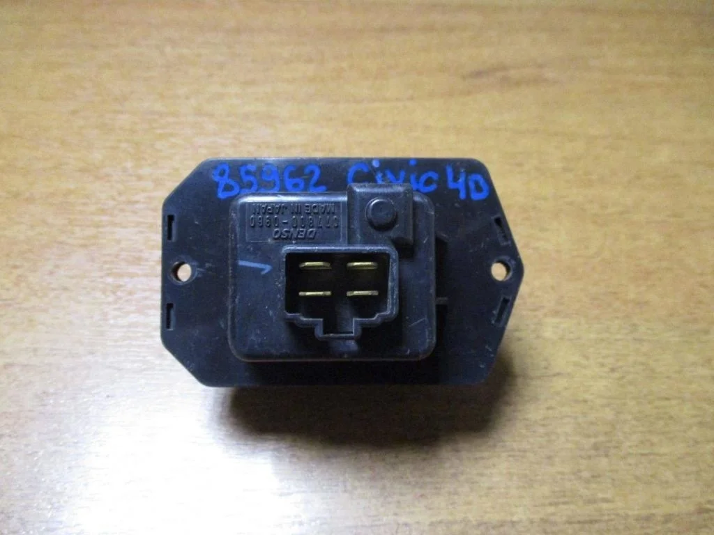 Резистор отопителя Honda Civic 4D 2007 FD