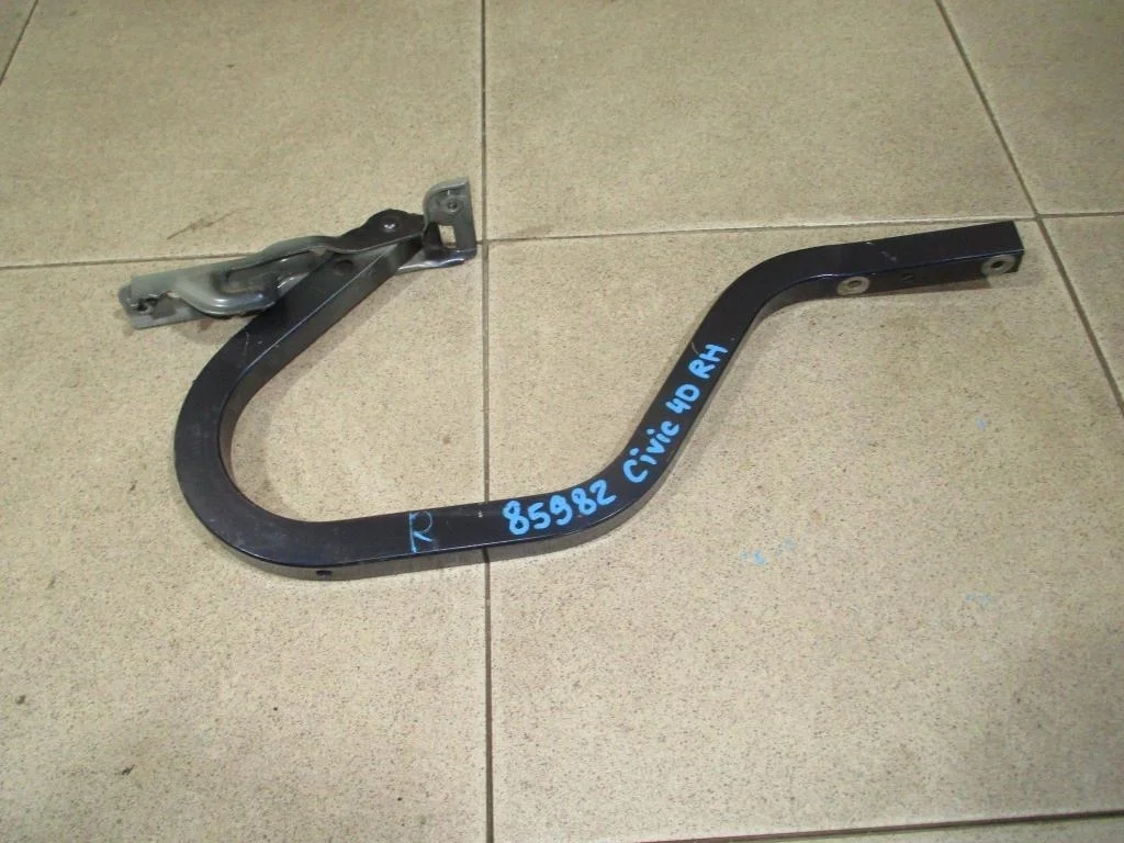 Петля крышки багажника Honda Civic 4D 2007 FD