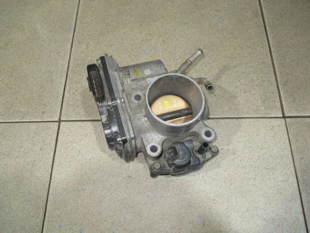 Заслонка дроссельная электрическая Honda Civic 4D 2008 FD