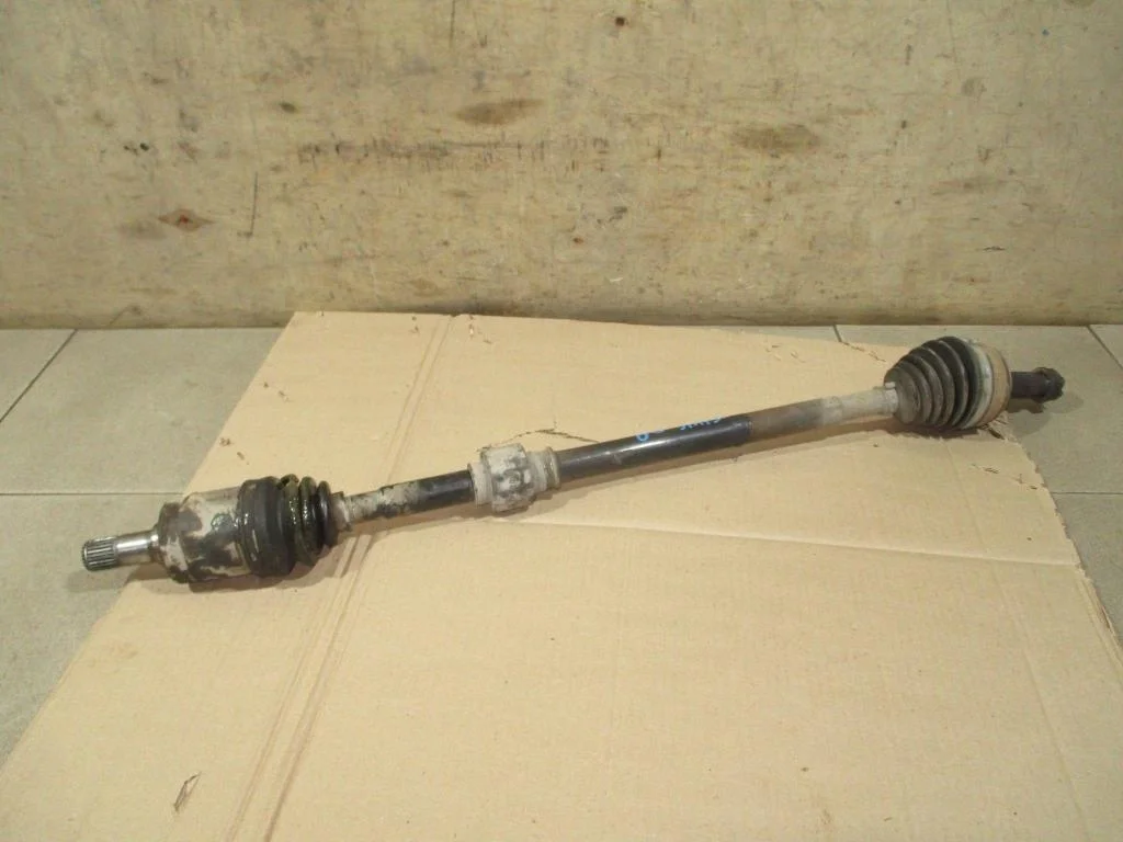 Полуось передняя правая Honda Civic 4D 2007 FD