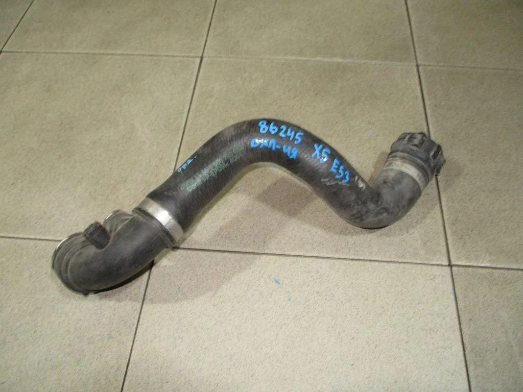 Патрубок радиатора BMW X5 E53