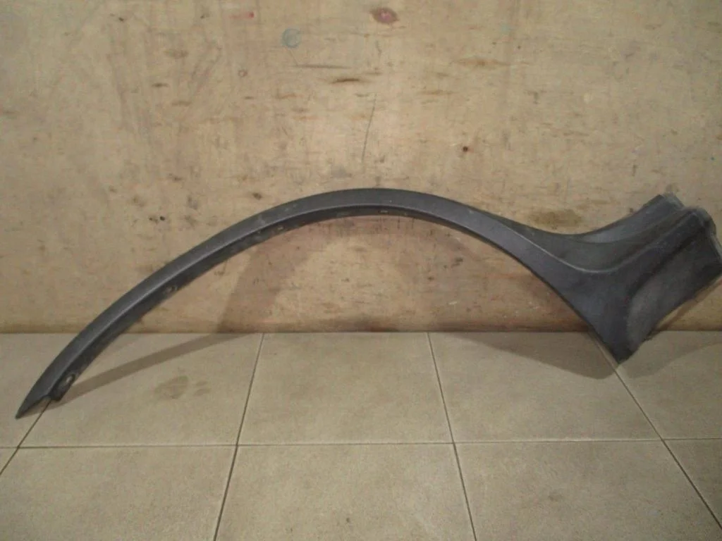 Накладка заднего крыла правого BMW X5 E53