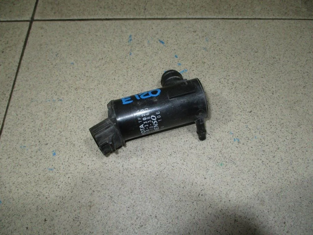 Насос омывателя Toyota Corolla E120