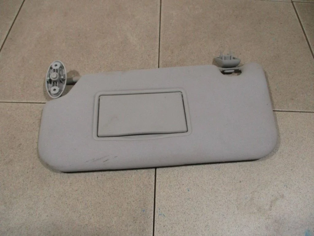 Козырек солнцезащитный левый Ford Fusion CBK