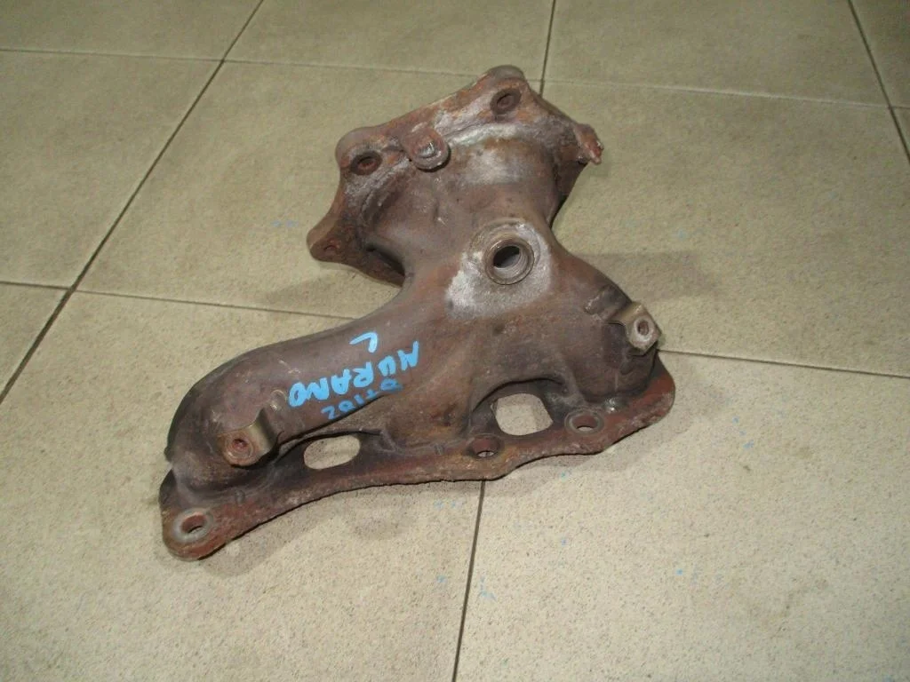 Коллектор выпускной Nissan Murano 2010 Z51