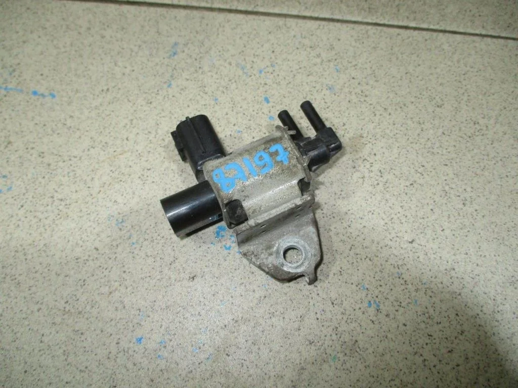 Клапан электромагнитный Nissan Murano 2010 Z51