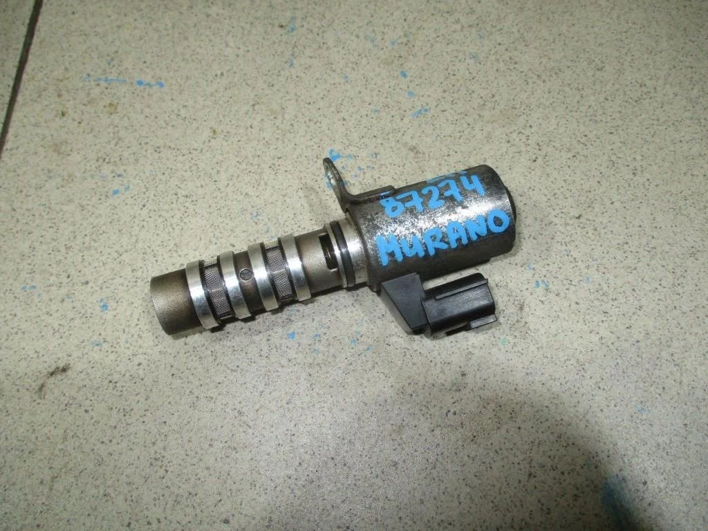 Клапан изменения фаз грм Nissan Murano 2010 Z51