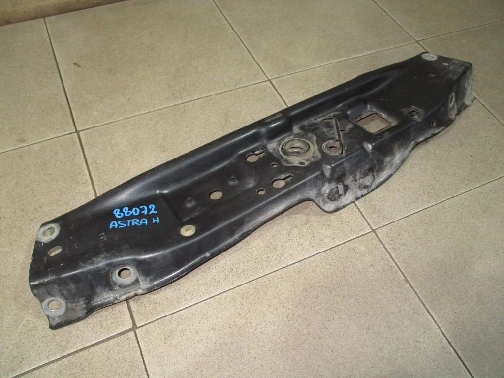 Панель передняя Opel Astra 2013 H