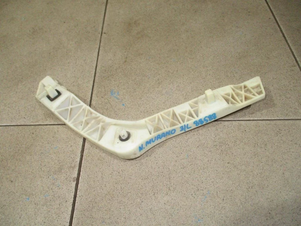 Кронштейн заднего бампера левый Nissan Murano 2010 Z51