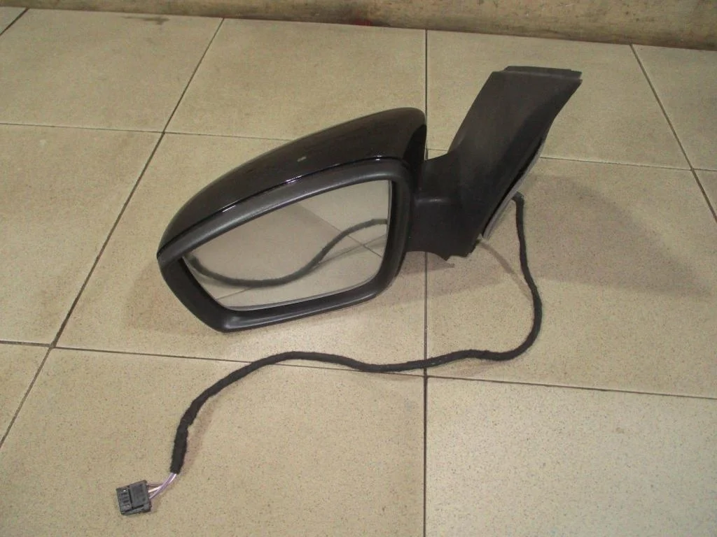 Зеркало левое электрическое Volkswagen Polo 5 2017