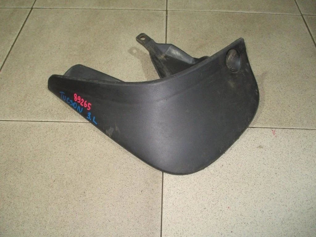 Брызговик задний левый Hyundai Tucson 1 2007 JM