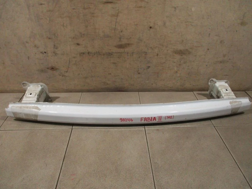 Усилитель заднего бампера Skoda Fabia 2 2007 5J