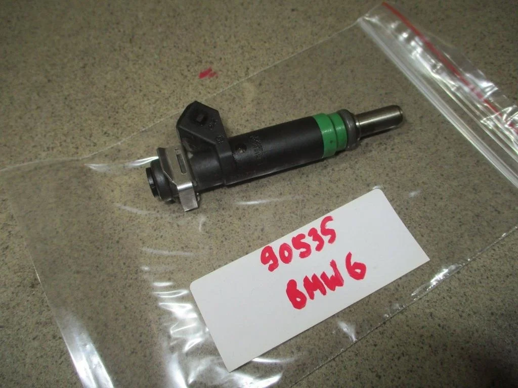 Форсунка топливная BMW 6-Series 2004 E63, E64