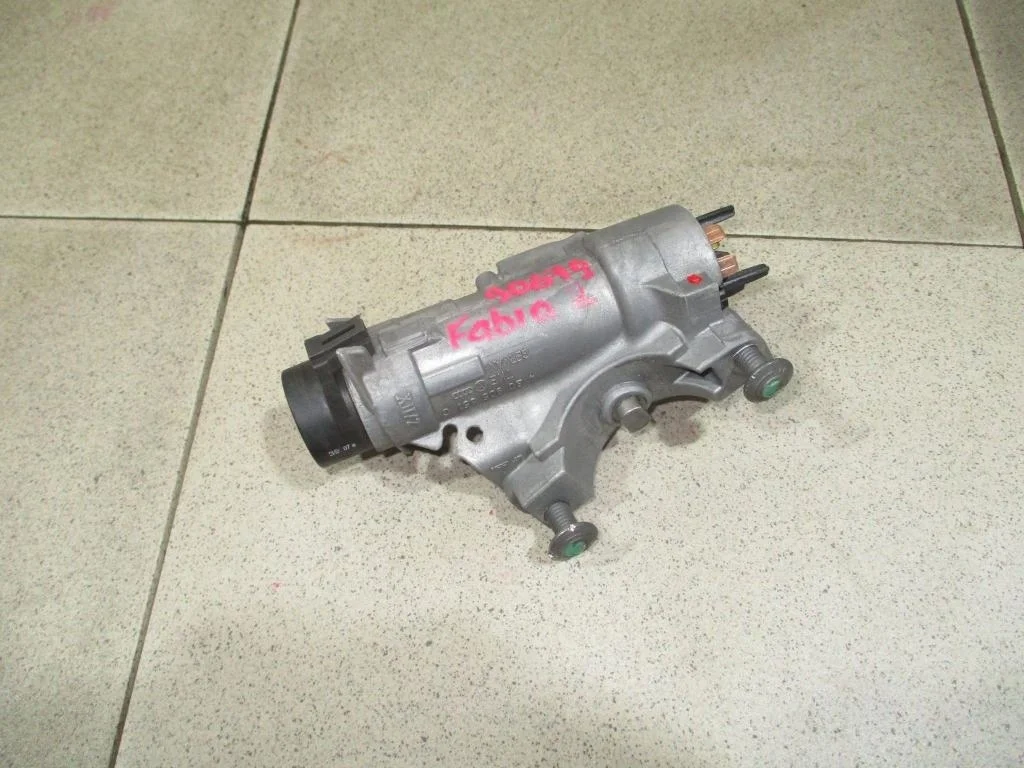 Замок зажигания Skoda Fabia 2 2007 5J