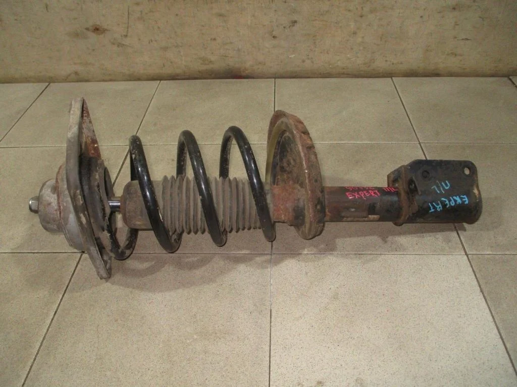 Амортизатор передний левый Peugeot Expert 2013 G9