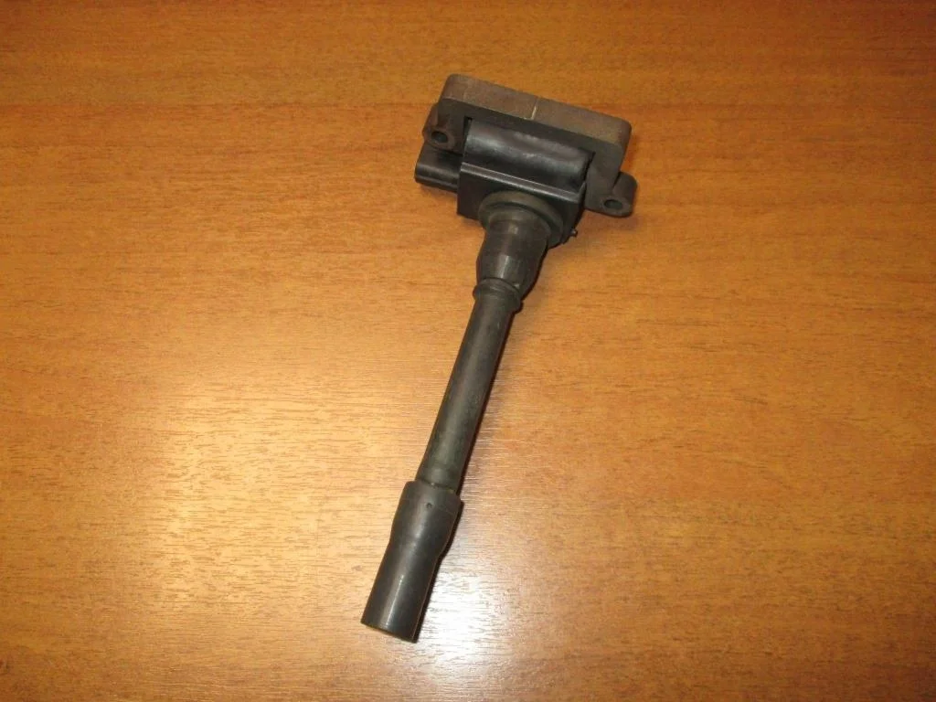 Катушка зажигания Mitsubishi Pajero Pinin