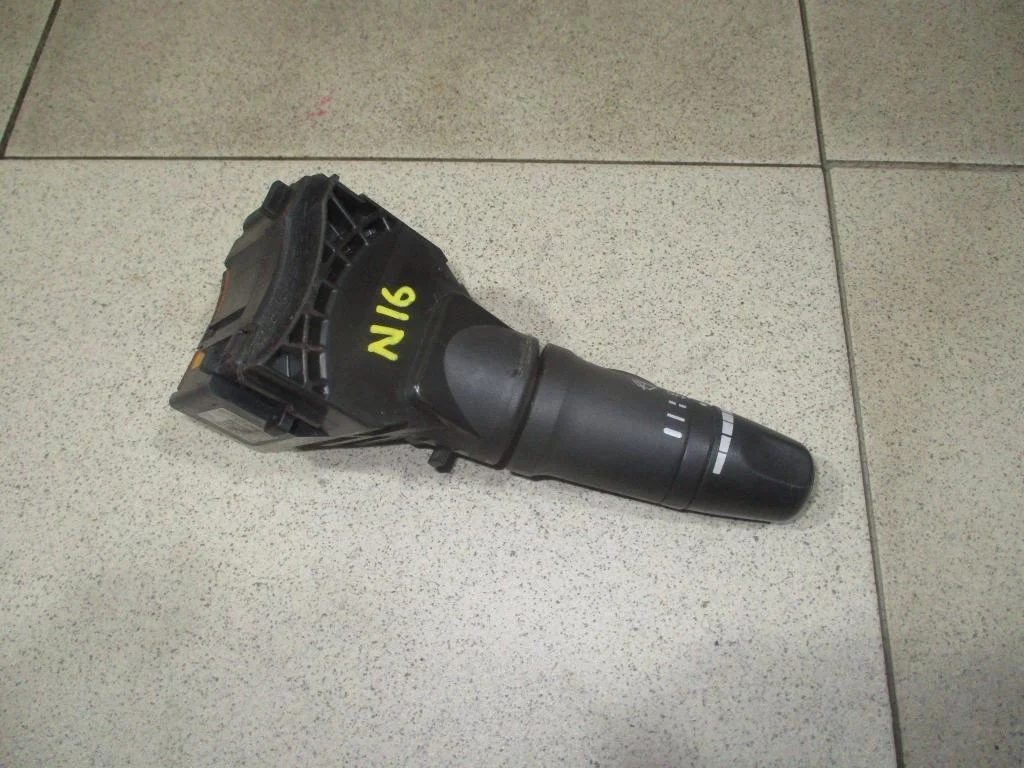 Переключатель стеклоочистителей Nissan Almera 2005 N16