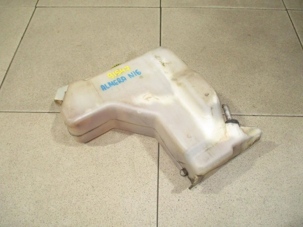 Бачок расширительный Nissan Almera 2005 N16