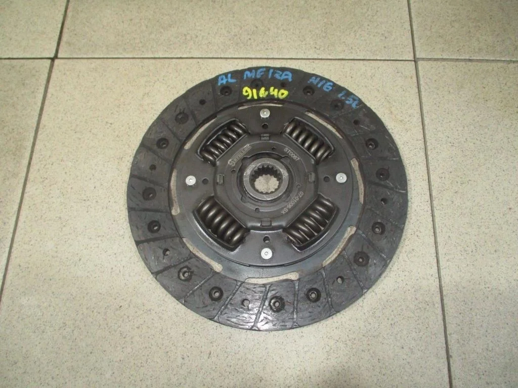Диск сцепления Nissan Almera 2005 N16
