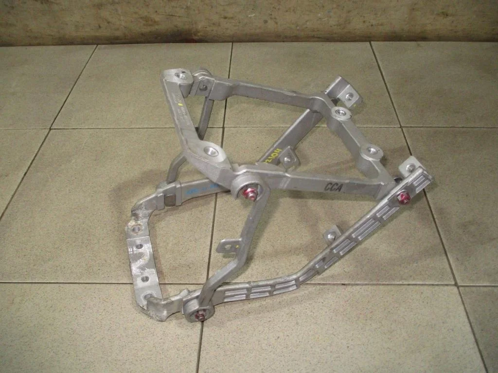 Кронштейн Hyundai Tucson 1 2007 JM
