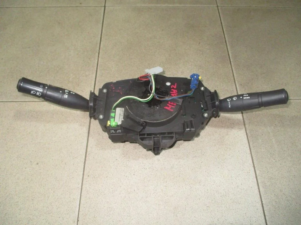 Переключатель подрулевой сборе Renault Megane 2 2007