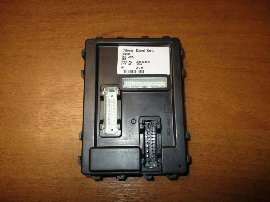 Блок комфорта Infiniti FX45 2005 S50