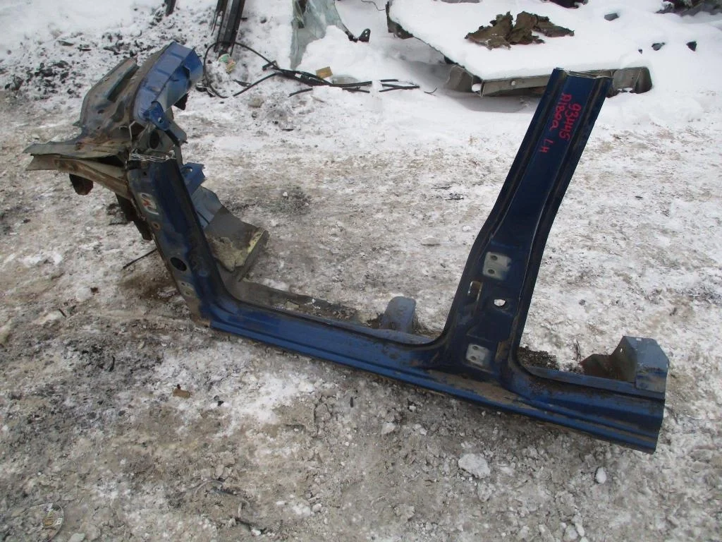 Порог со стойкой левый Fiat Albea 178