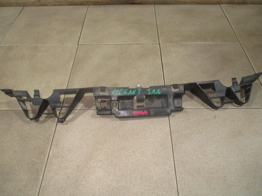 Кронштейн заднего бампера Renault Megane 2 2007