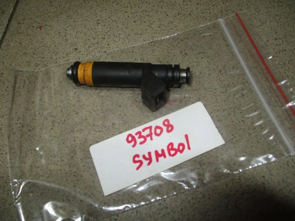 Форсунка топливная Renault Symbol 1