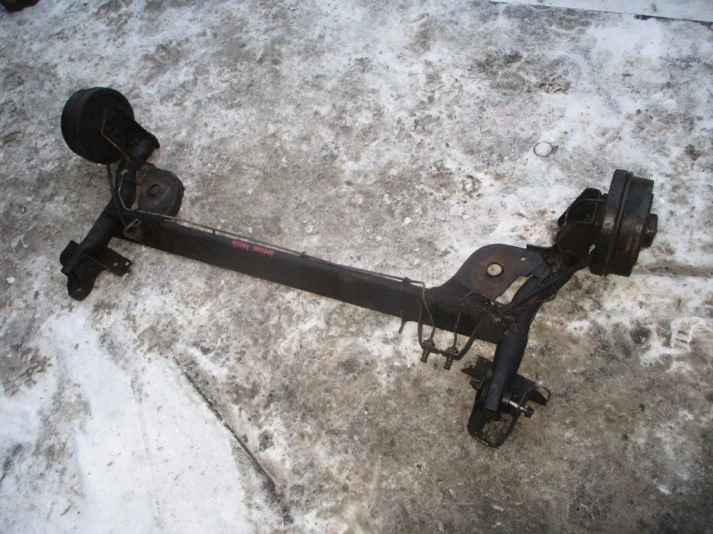 Балка задняя Renault Symbol 1