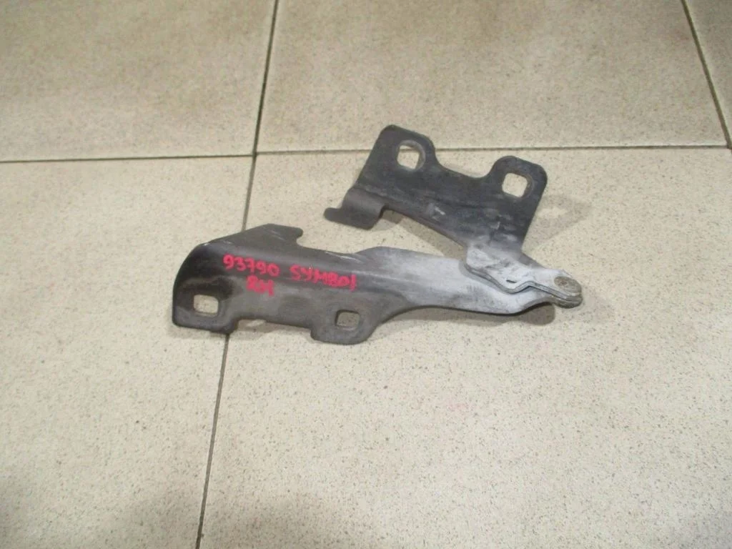 Петля капота правая Renault Symbol 1