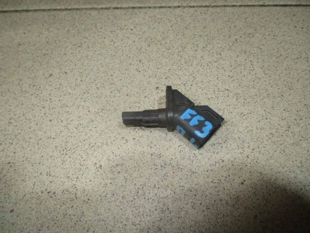 Датчик abs передний Ford Focus 3